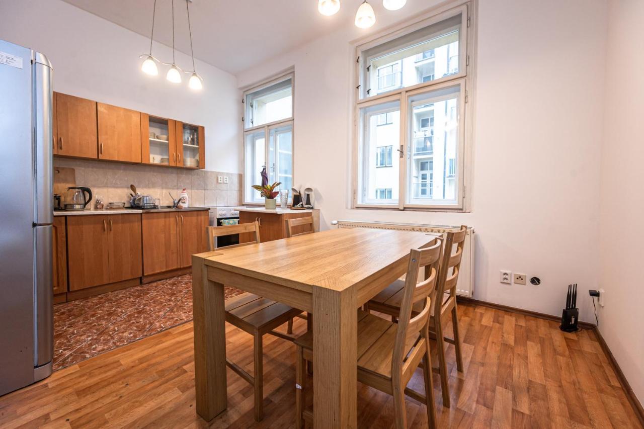 Apartment Lublanska 48 ปราก ภายนอก รูปภาพ